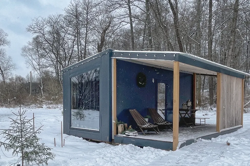 Мини домик на Оке