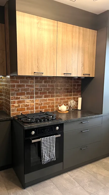 Просторная новая квартира для семейного отдыха в 10 минутах от моря