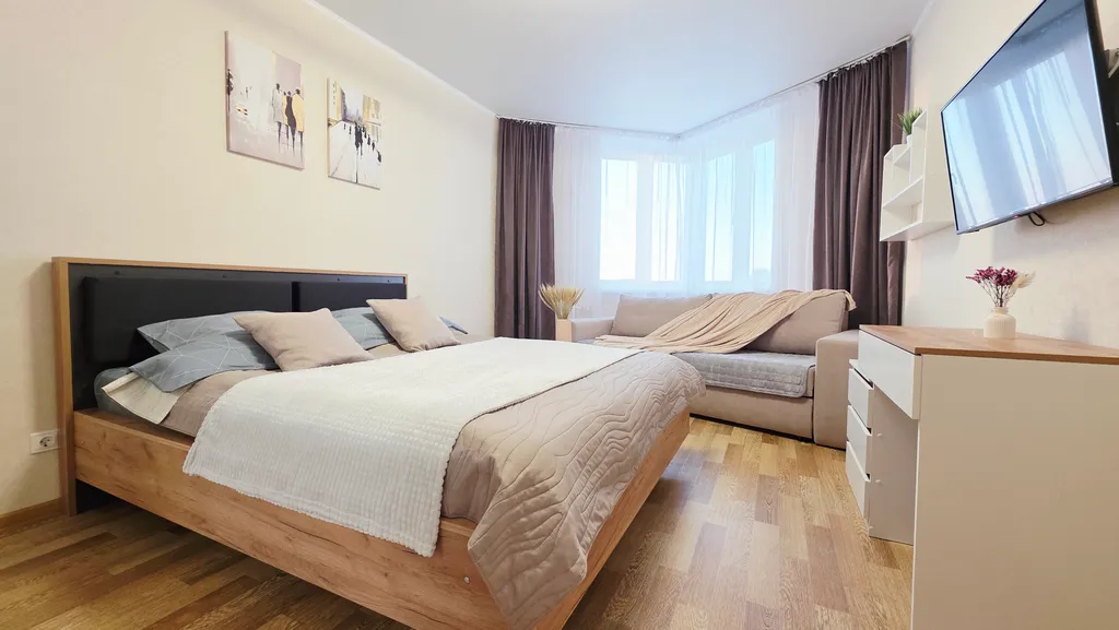 Замечательная квартира в центре с шикарным видом на реку Кама и лес