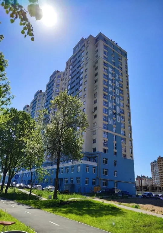 Двухкомнатная квартира в самом центре на набережной