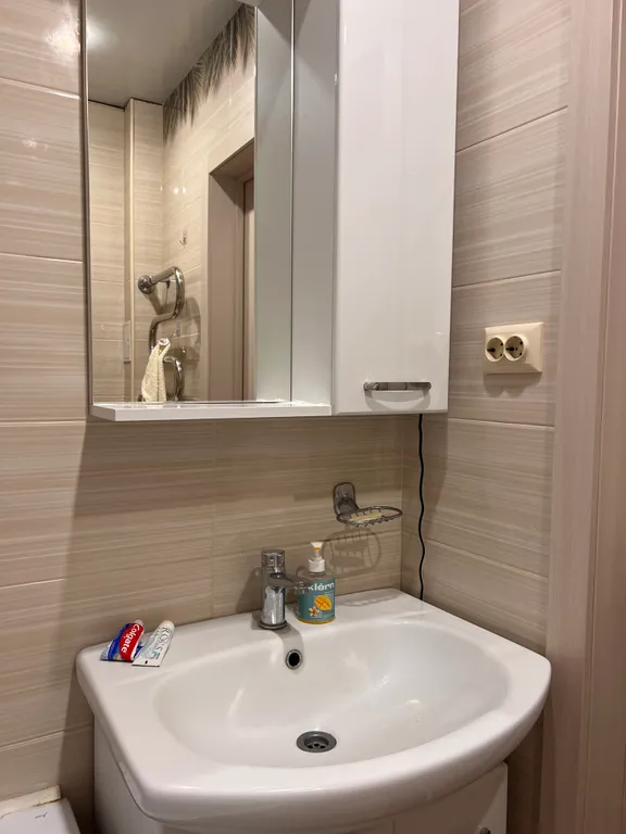 Светлая уютная комната в двушке