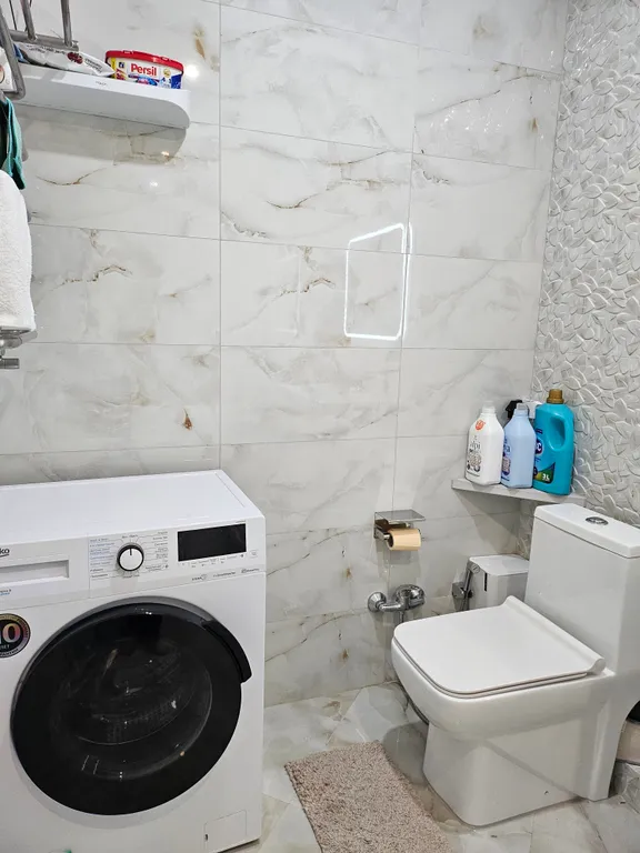 Квартира в центре города в комплексе напротив фонтана