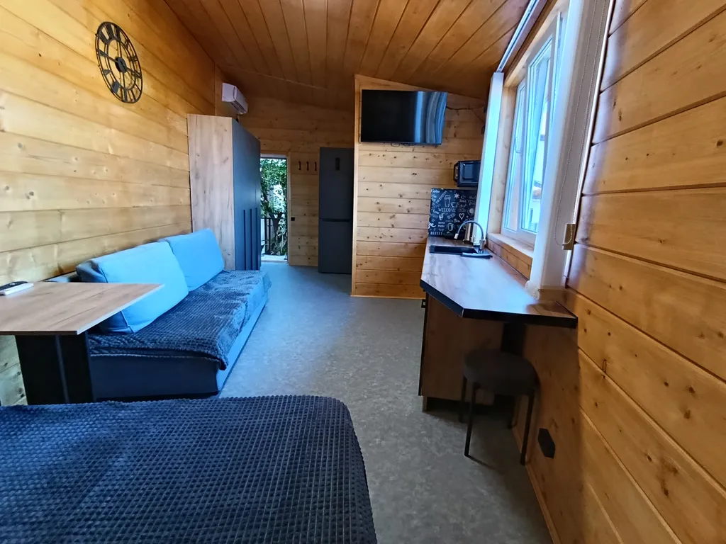 Коттедж Благоустроенный дом в центре Сочи рядом с рынком на Фабрициуса — Сочи