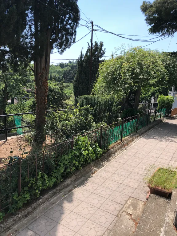 2-комнатная Квартира — аренда посуточно в Алупка