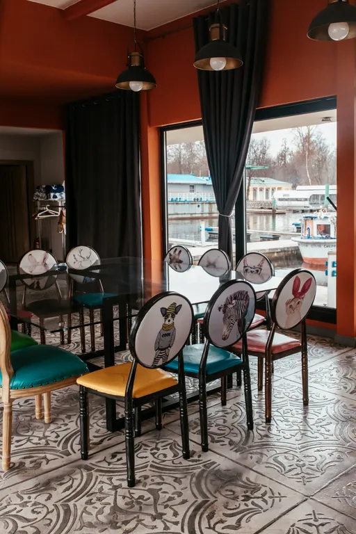 Дом на воде на Петроградской