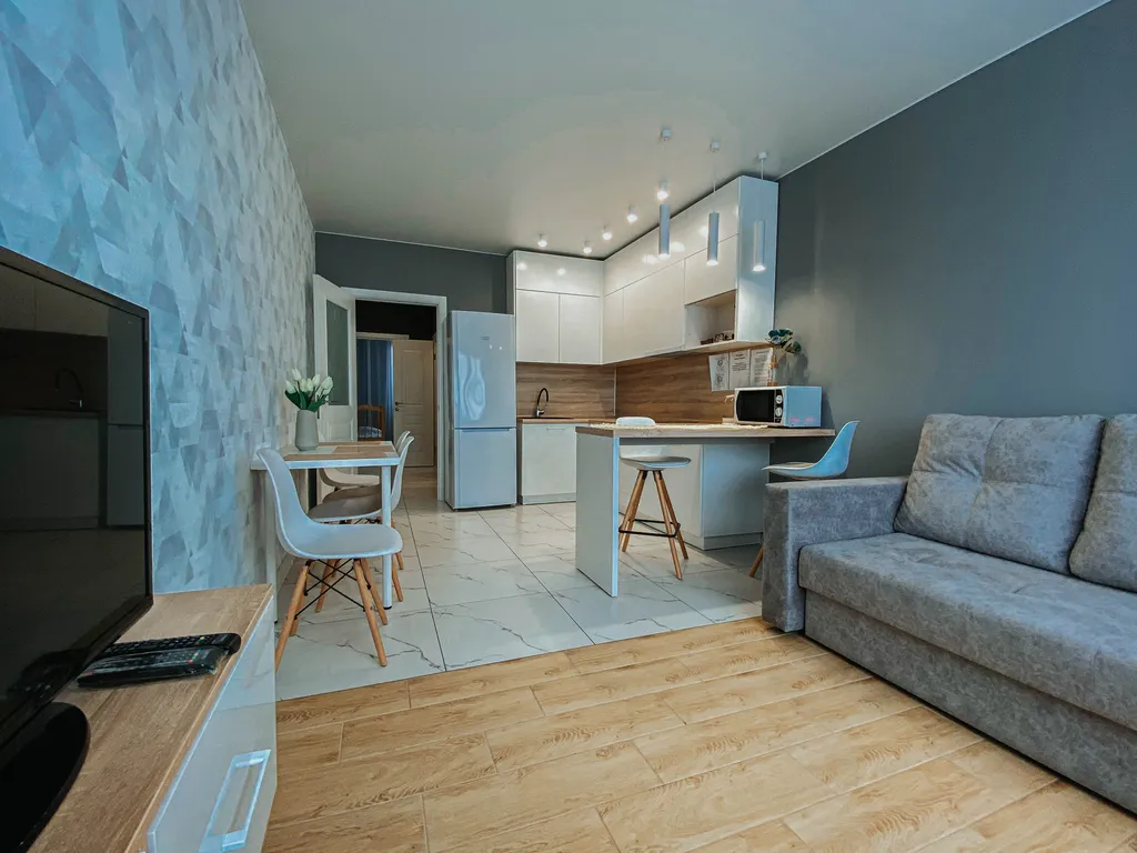 Семейная трёшка у аквапарка Улёт