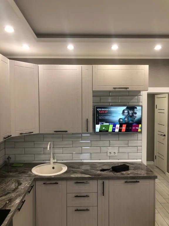 Новая квартира с дизайнерским ремонтом в центре города