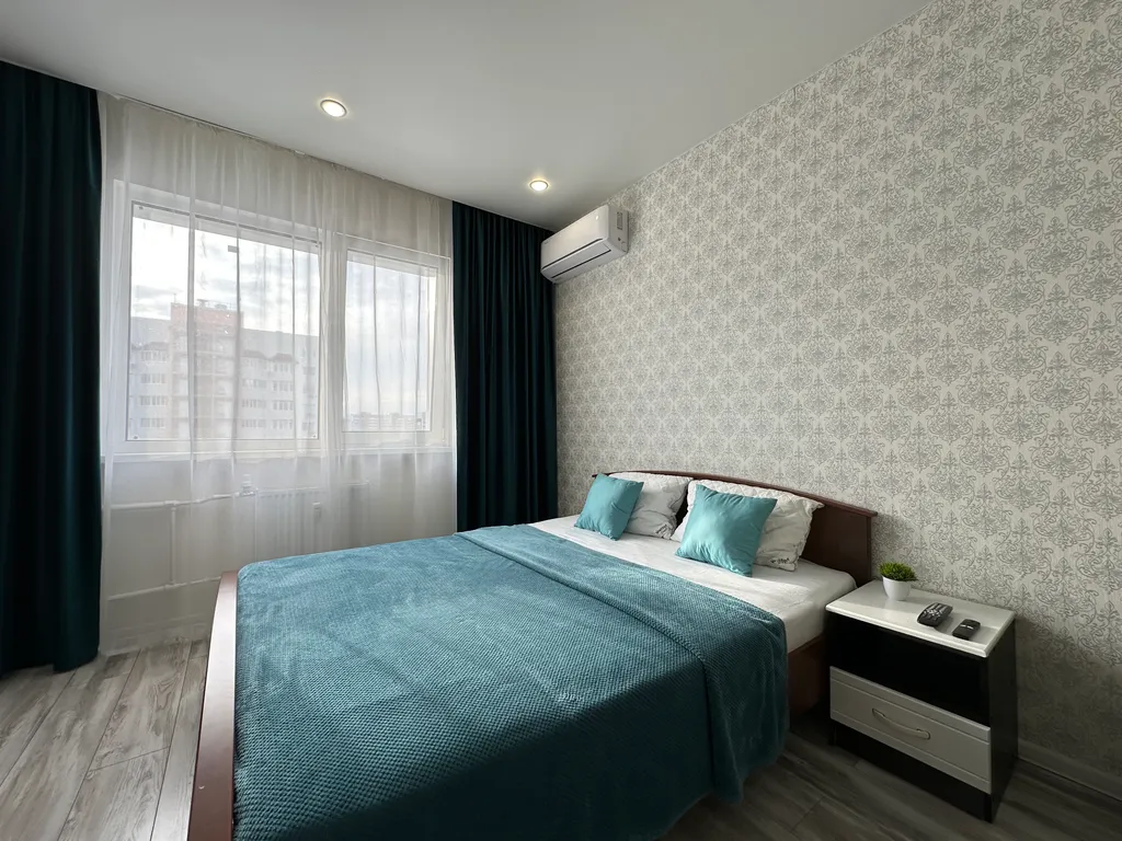 Апартаменты ЛайкХоум на Дорофеева 7 у Города Еды