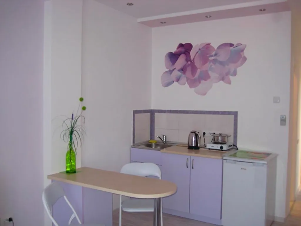 Видовая Квартира-студия на троих в Мисхоре с балконом у моря