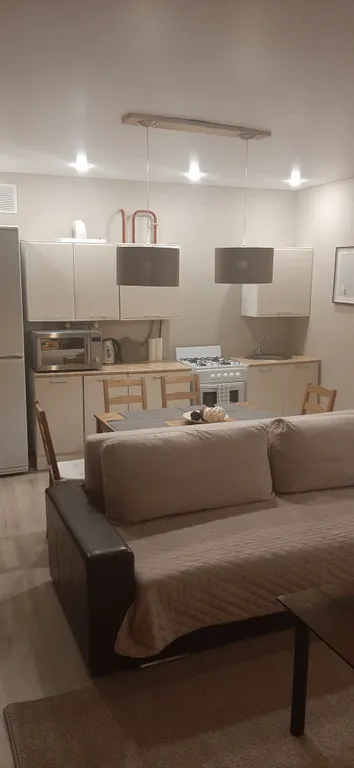 Дом в деревне с баней