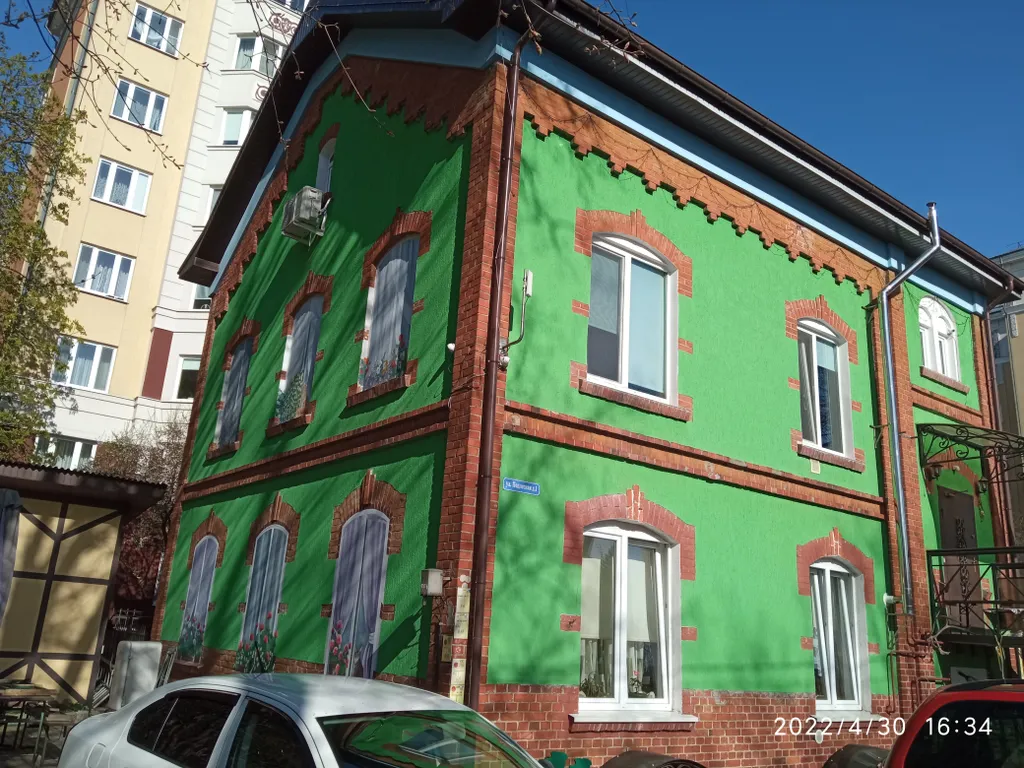 Уютная мансарда возле парка