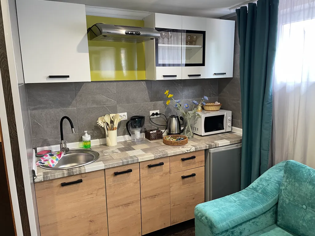 Квартира Квартира Уютная студия в гостевом доме в самом центре Владикавказа — Владикавказ