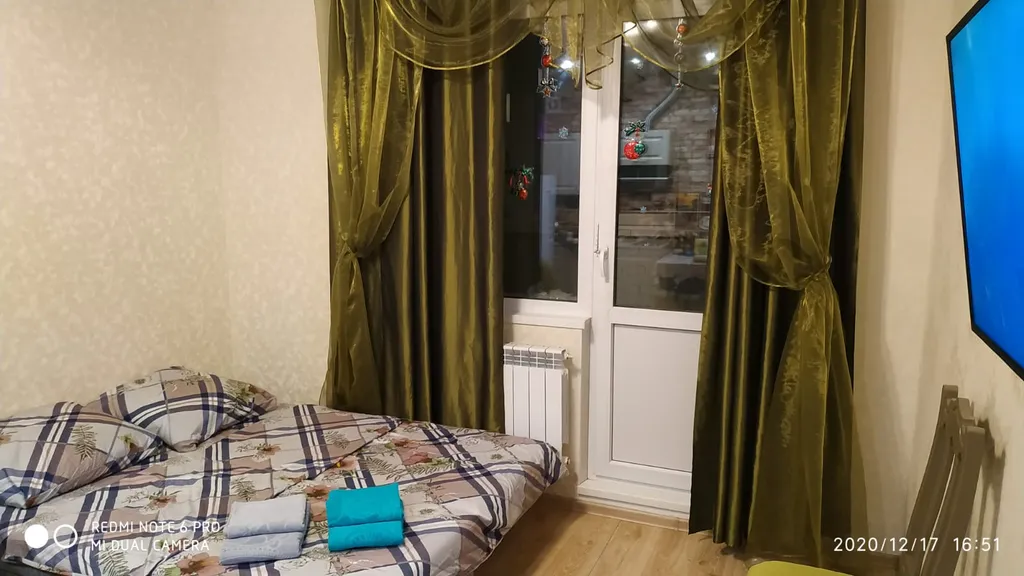 Квартира Студия у Ауры — аренда посуточно в Сургут