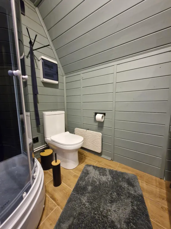 Коттедж А-фрейм с видом на озеро и лес — Казань