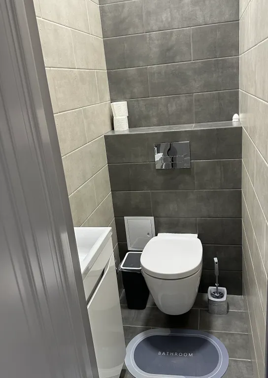 Уютная квартира в сосновом бору с видом на реку, лес и горы