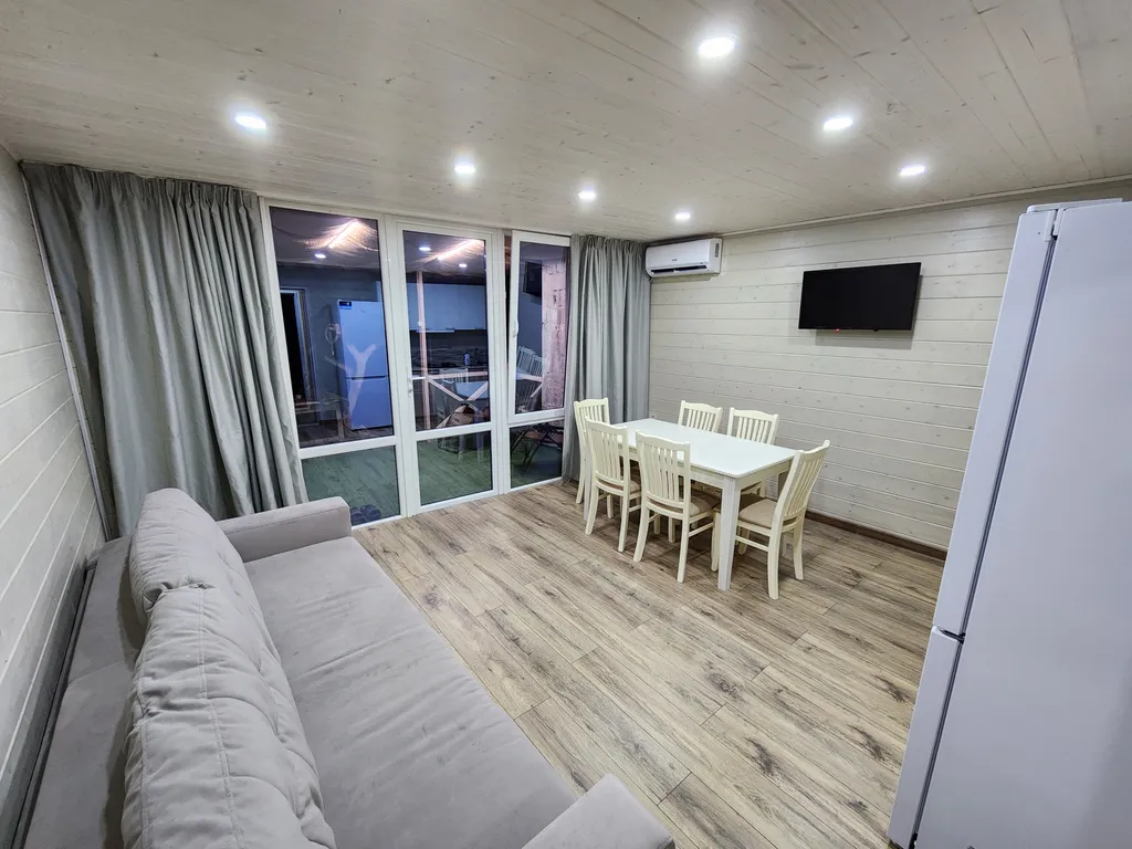 Вилла Левона