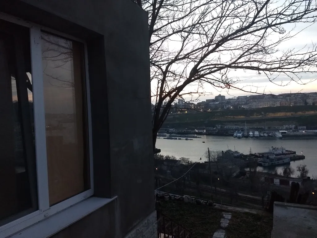 Студия с шикарным видом на бухту