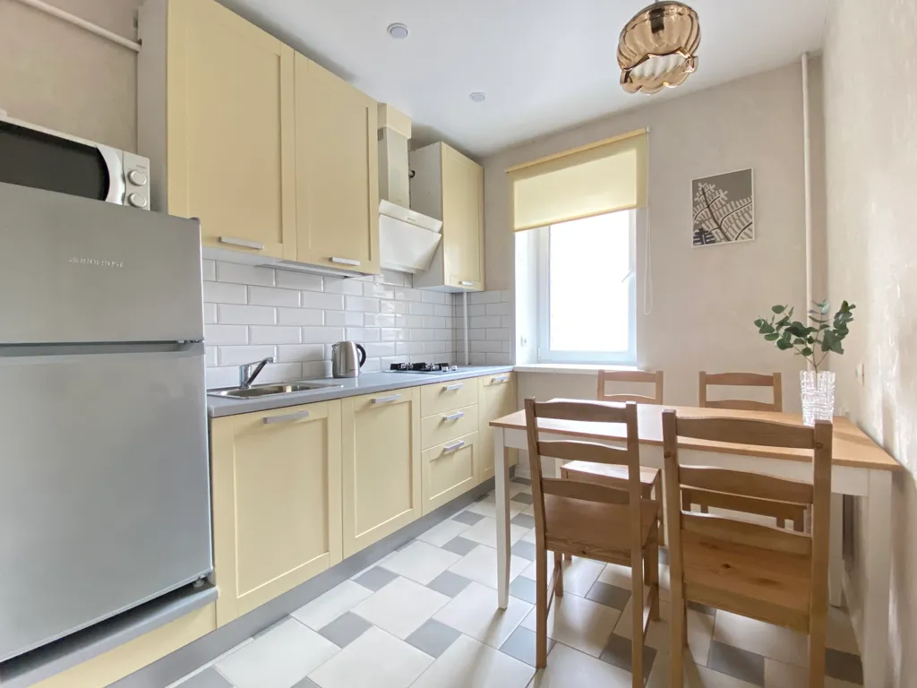 "Хочу приехать" на Кирова 16 2 эт.