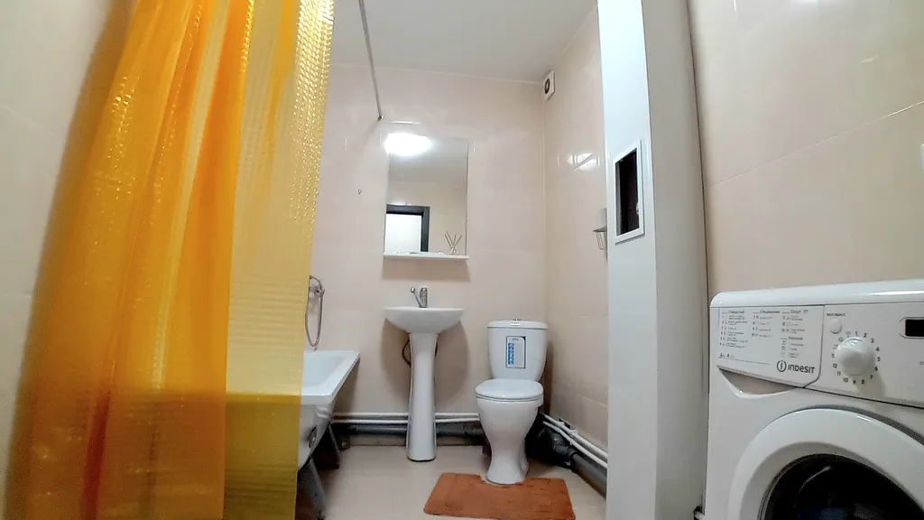 Квартиpа в 5 минутax от ЖД вокзала