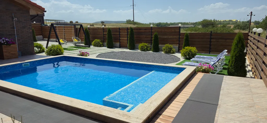 Коттедж Уютный дом с термальным бассейном и баней — аренда посуточно в Лермонтов