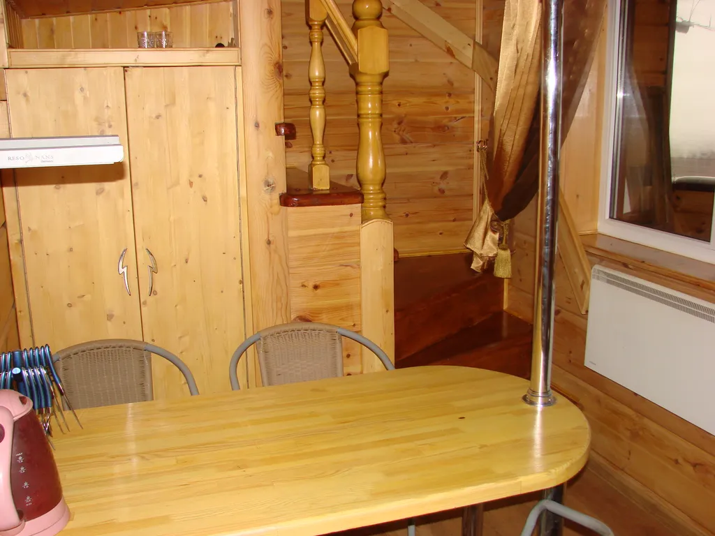 Коттедж Благоустроенный дом для двоих на берегу озера Селигер — Заборки