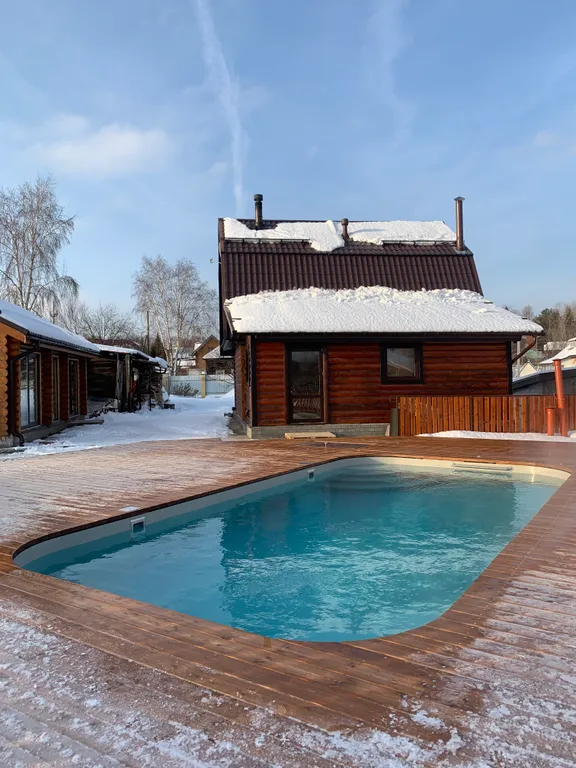 Коттедж Аквамарин - гостевой комплекс с подогреваемым бассейном — аренда посуточно в Пермь