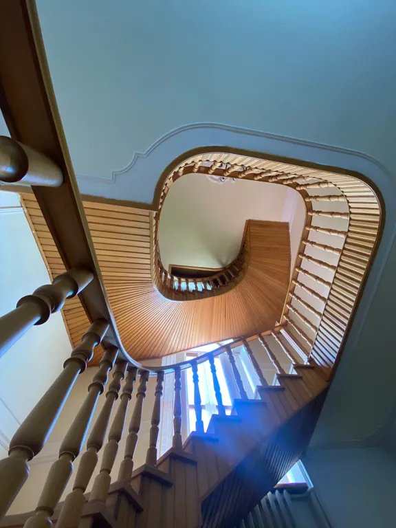 Дом напротив фонтана с потрясающим видом на крепость, фонтан и море