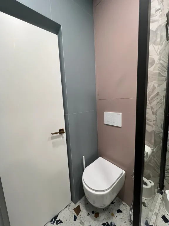 Дизайнерская квартира у набережной