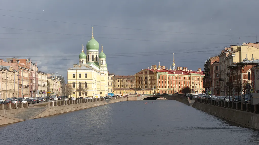 Квартира Квартира Белая мансарда в центре старого города — Санкт-Петербург