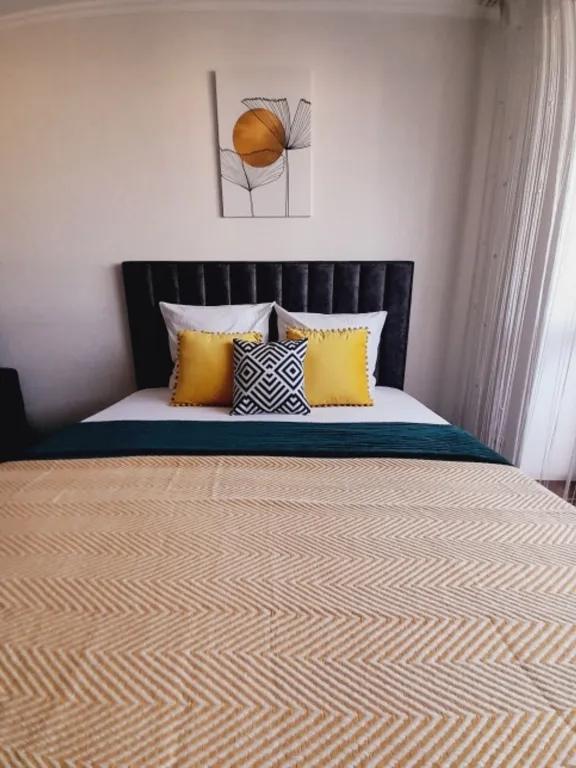 Квартира Уютная студия в центре города — аренда посуточно в Шахты