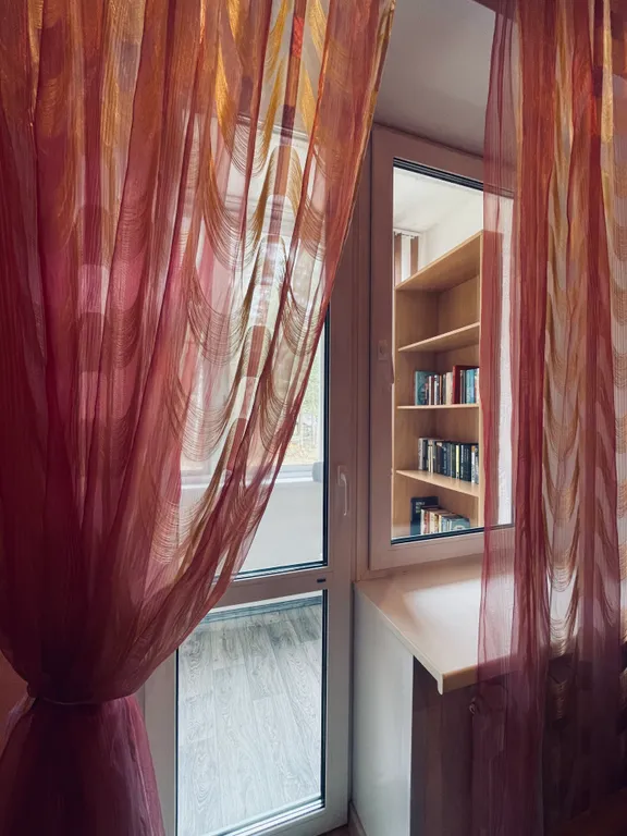 Таунхаус в окружении соснового леса