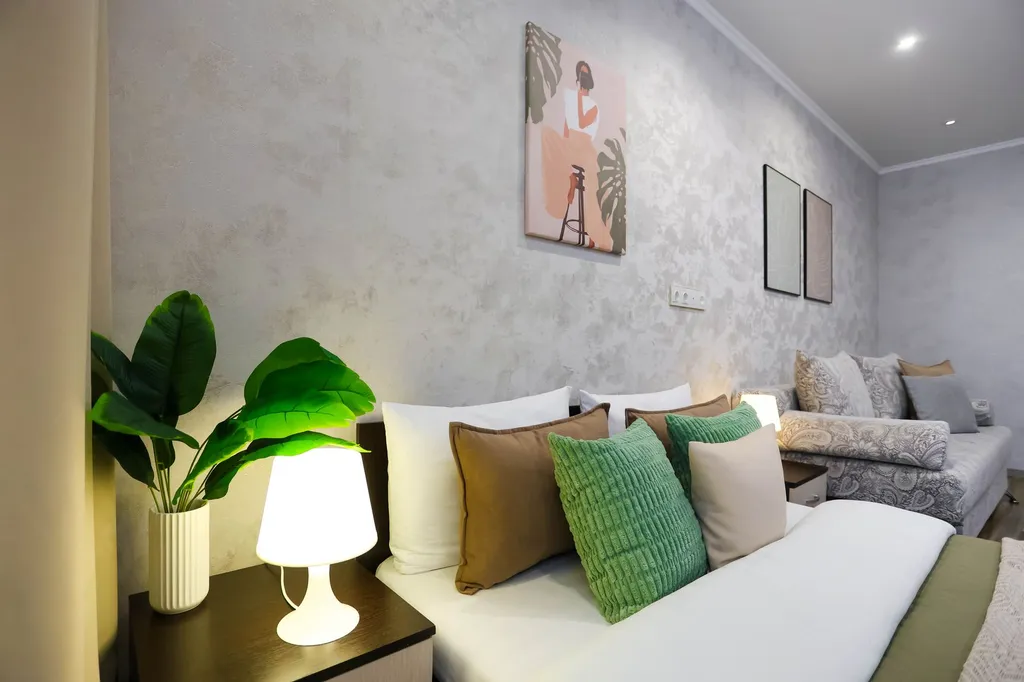 Пять Звёзд Северная река