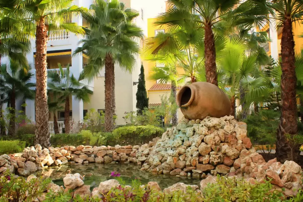 4-комнатная Квартира