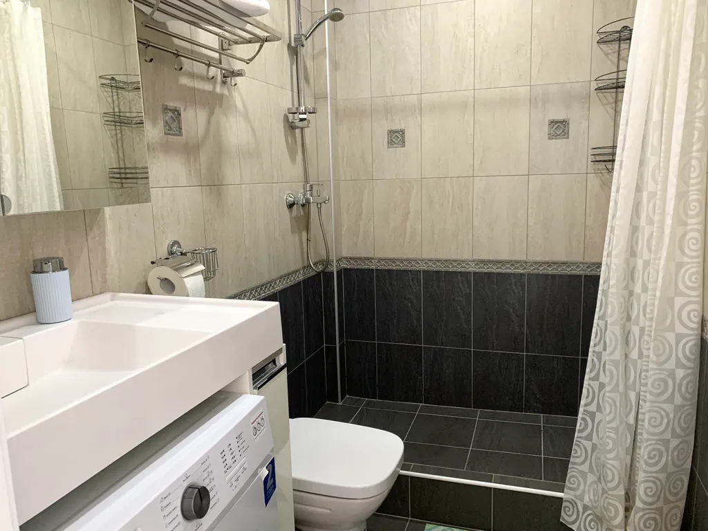 Уютный светлый дом с видом на море