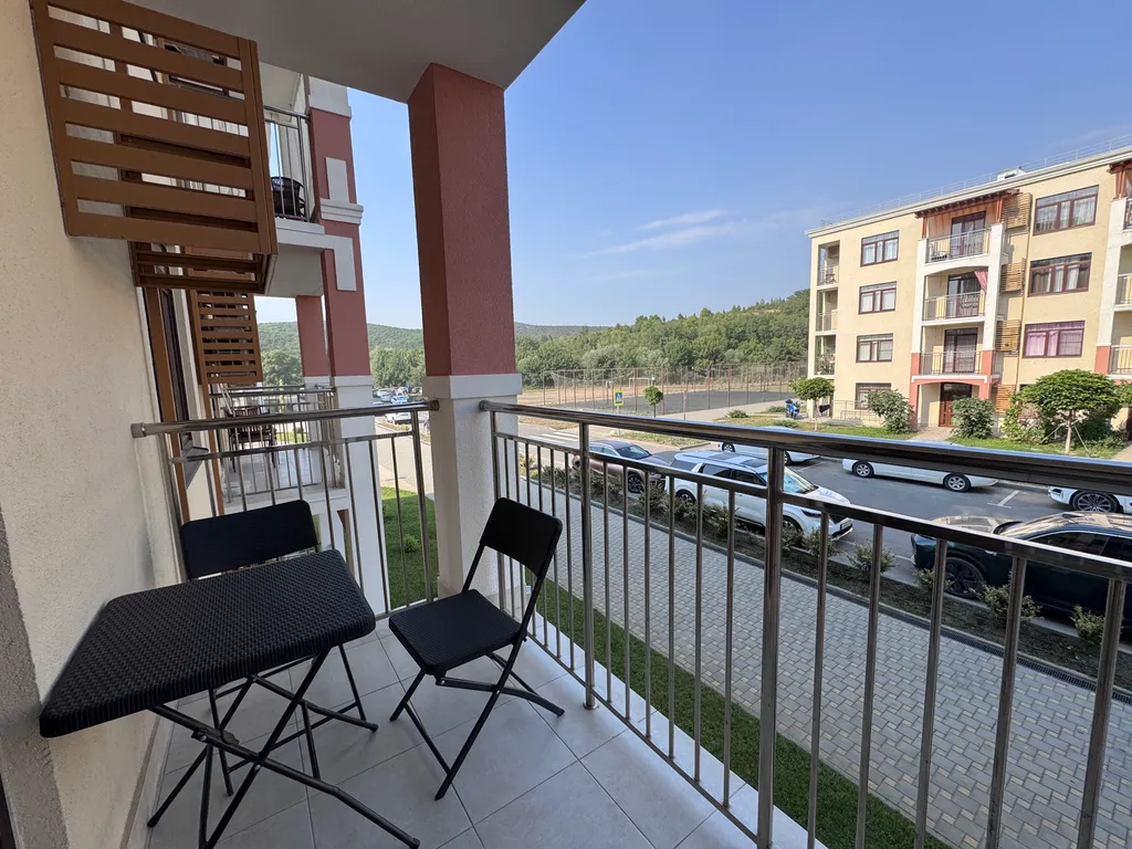 Однокомнатная с видом на горы