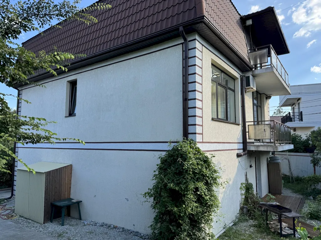 Двухэтажный коттедж с террасой и мангалом - Голубая бухта