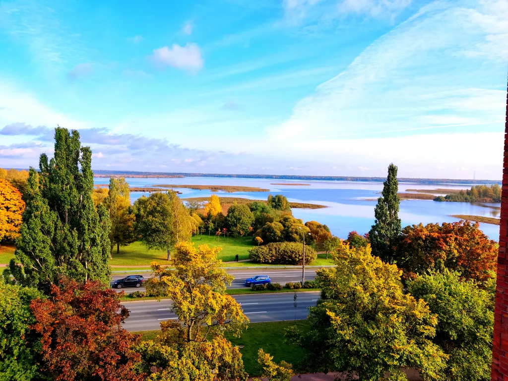 Евродвушка с видом на озеро