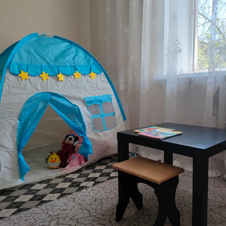 Квартира Просторная квартира с отдельной игровой комнатой — Ейск