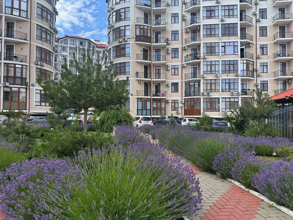 Квартира Уютная квартира в элитном ЖК в 100 метрах от моря — Геленджик