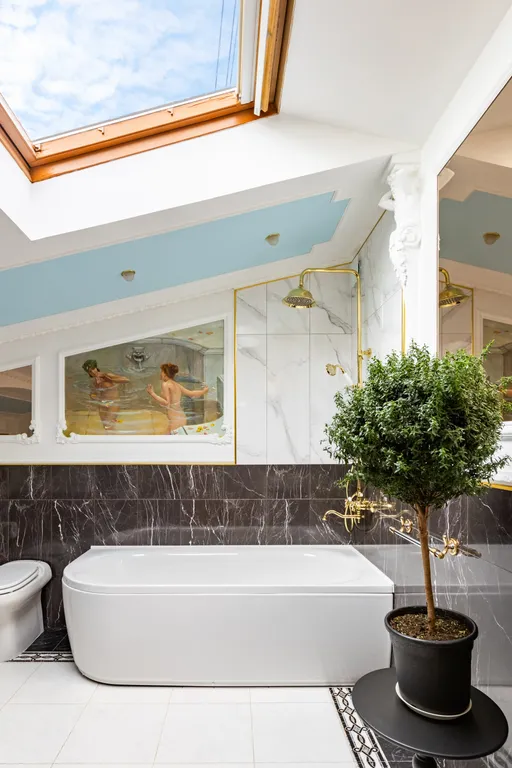 Уникальная видовая квартира в центре