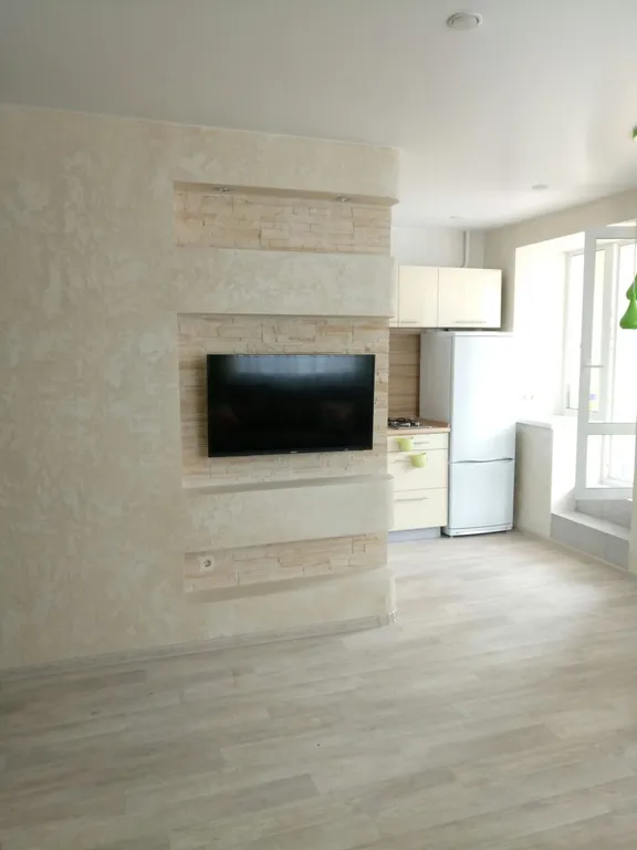 Апартаменты 40 м  с уютным балконом.