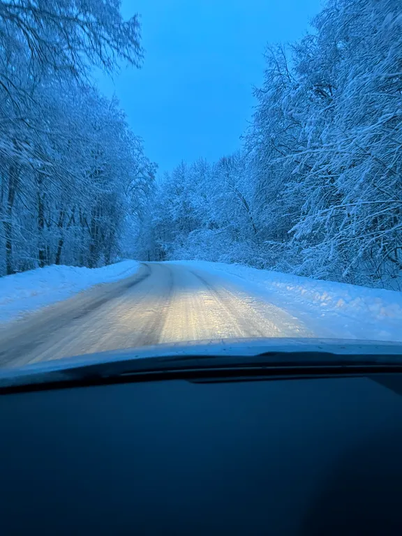 Домик с видом на озеро