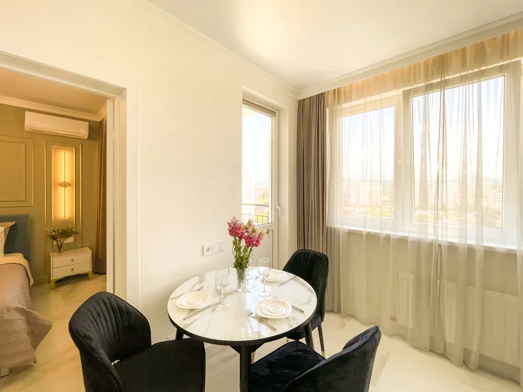 Апартаменты с дизайнерским ремонтом в ЖК Фрукты