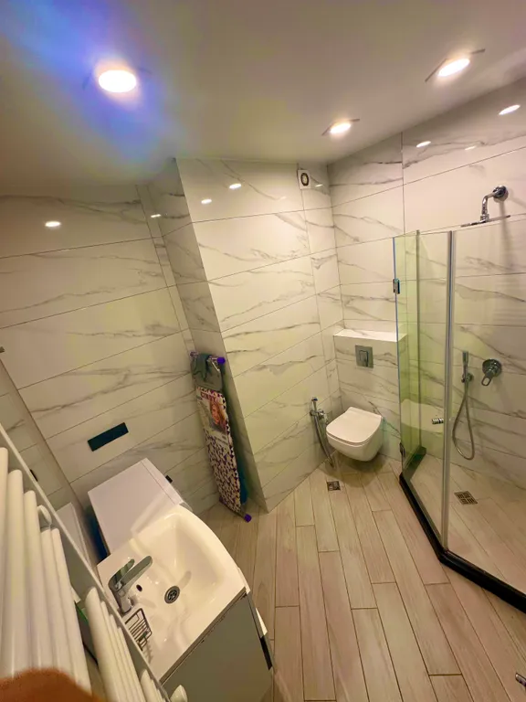 Квартира Black Sea towers vip resort — Батуми