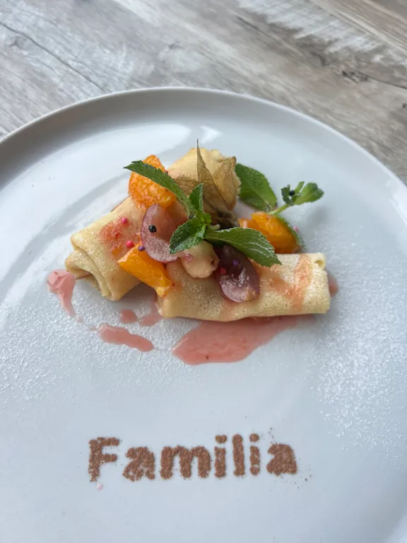 Уютный номер с видом на море