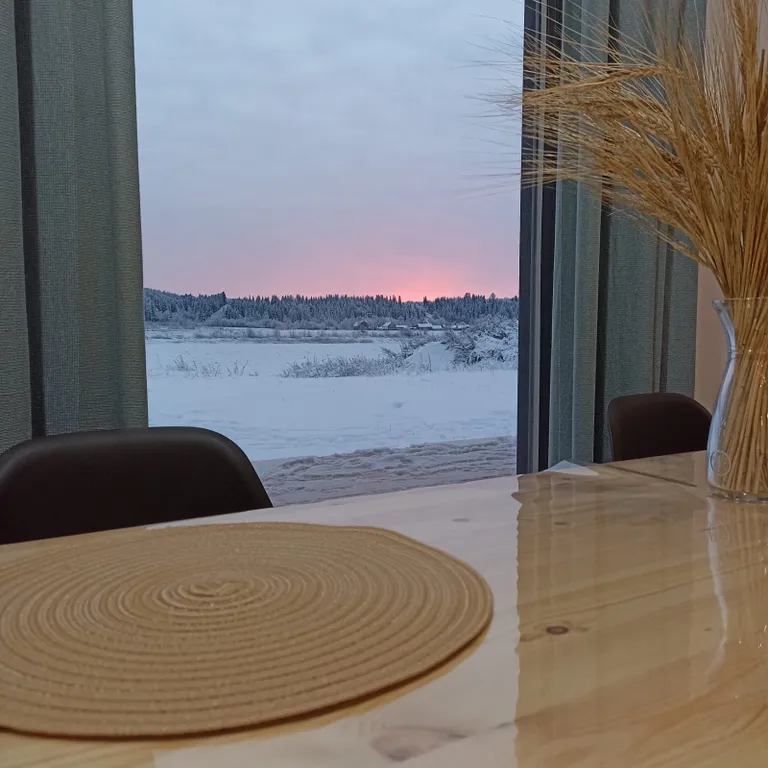 Гостевой дом Панорама на берегу реки около Вотчины деда мороза