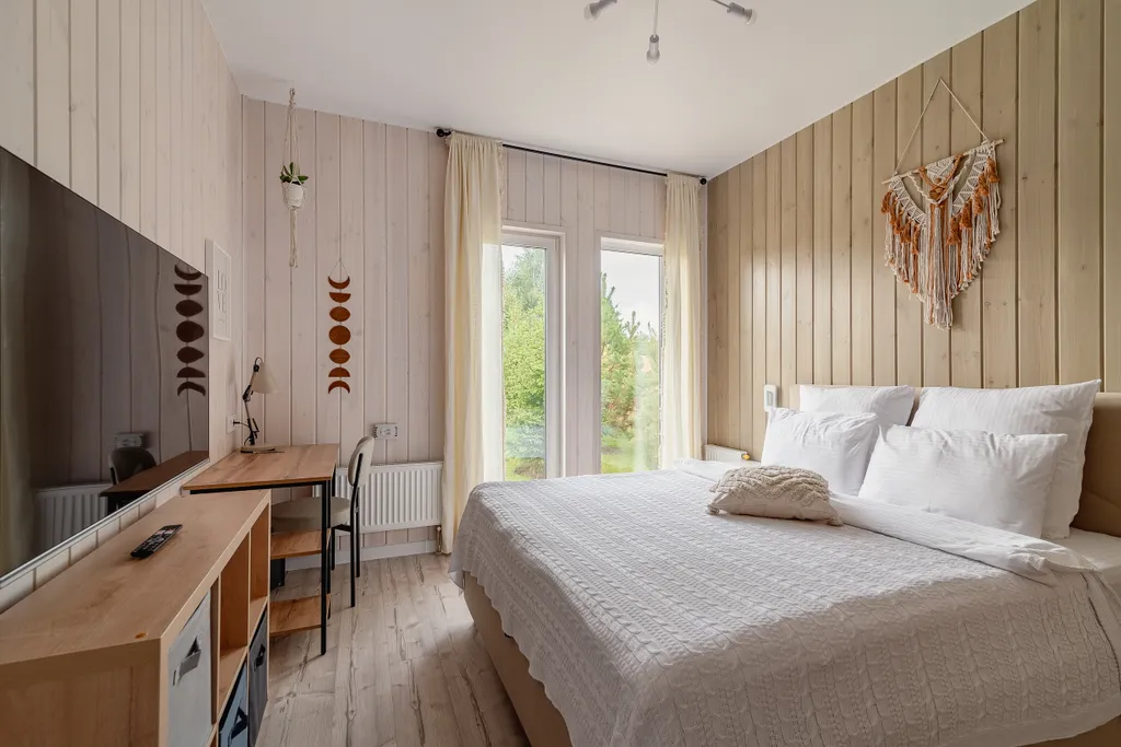 Skandi Белка загородный дом у пруда в подмосковье