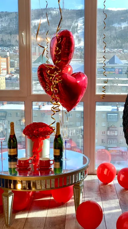 Видовой пентхаус-студия с террасой в самом центре