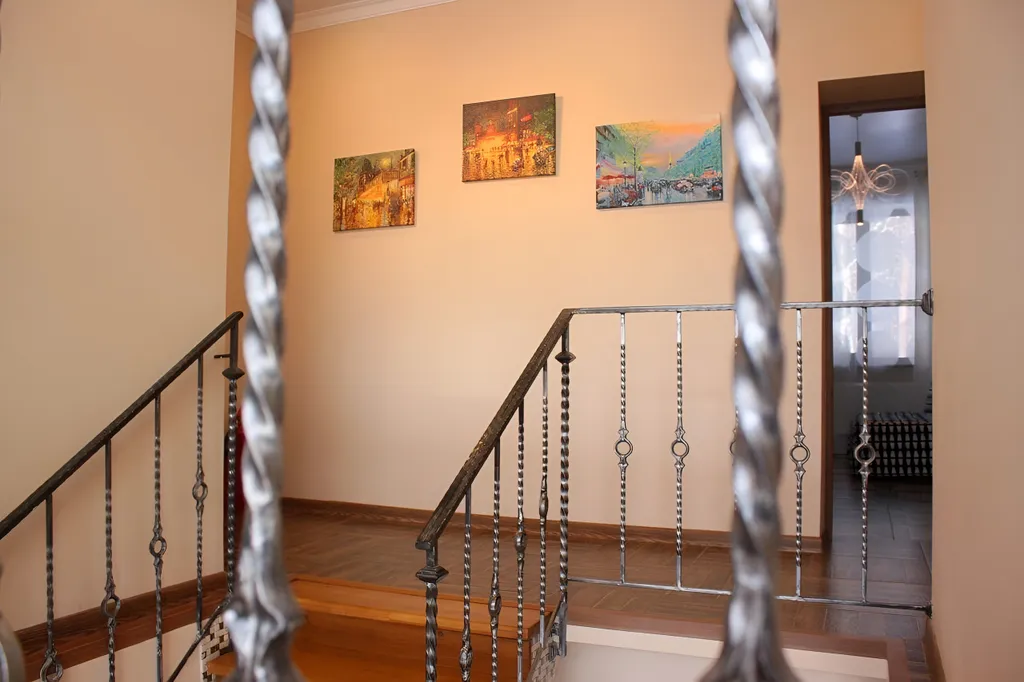 5-комнатный Дом