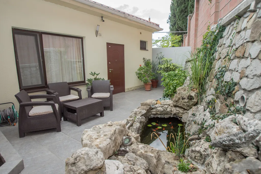 Квартира Апартаменты Андеграунд с видом на море — аренда посуточно в Гурзуф